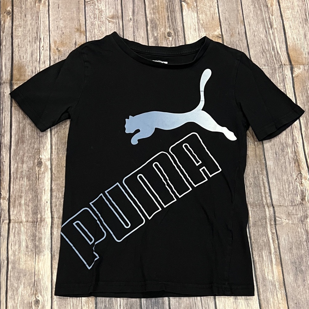 Puma Boys Size S (8) Black Puma Logo Short Sleeve Shirt